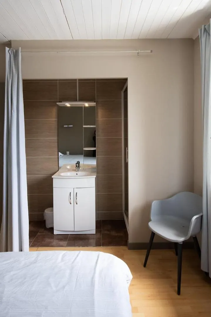Chez Jostel - Chambre 6 Genay  Genay (Rhone)
